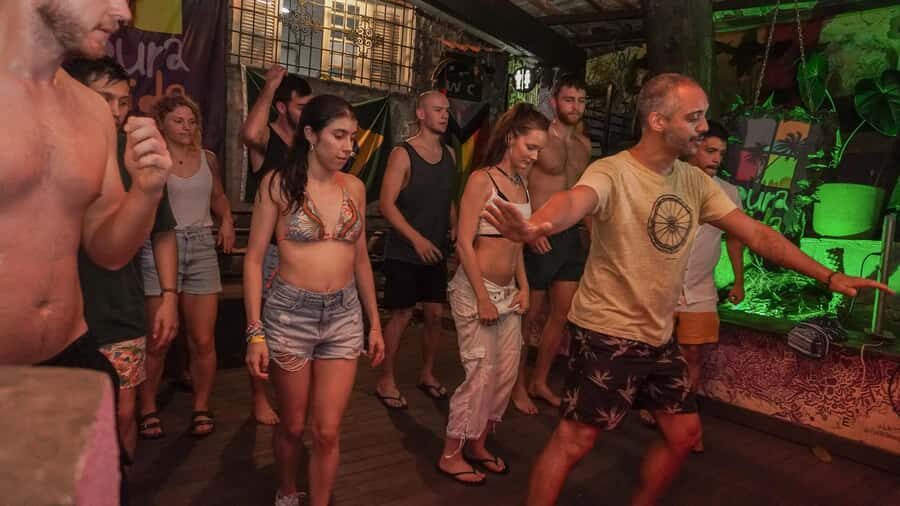 Rio: Caipirinha Workshop and Samba Class - Who this works best for (and who should adjust expectations)