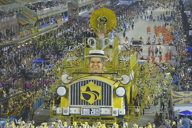 Rio Carnival Parade from a Prime Box – With Shuttle, Tour Guide, Food & Drink - Breaks, Bathroom Access, and the Timing That Can Slip