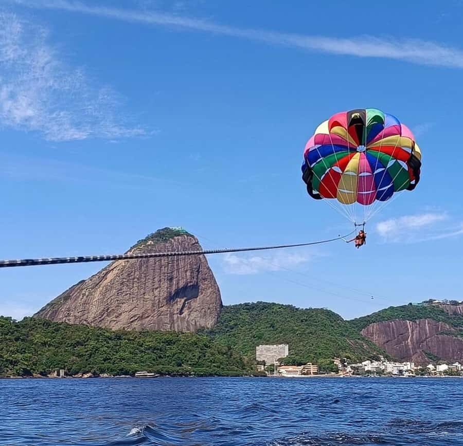 Rio de Janeiro: 2-Hour Boat Trip with Parasailing - The parasailing flight: what the ascent feels like