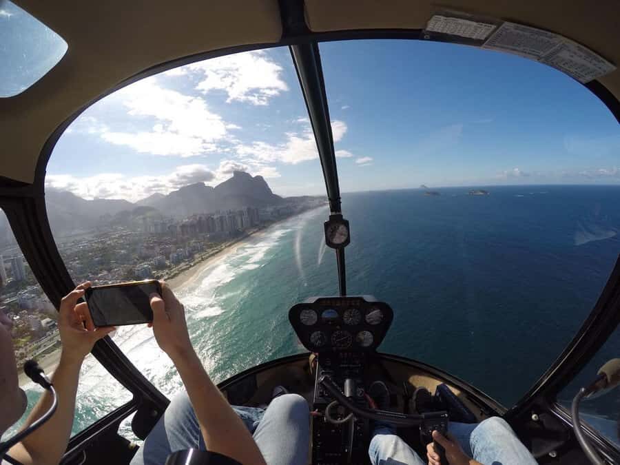 Rio de Janeiro: 30-Min Helicopter Ride with Transfers - Key things that make this ride special