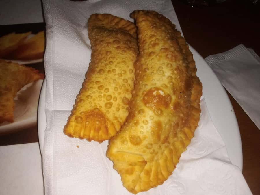 Rio de Janeiro: Barra da Tijuca Walk & Food Tour with Drinks - Drinks and the Included Meal Set: What You’re Actually Getting