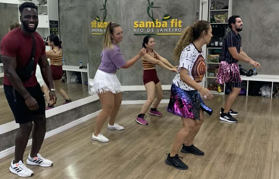 Rio de Janeiro: Beginner Samba Lesson in Ipanema - Why Ipanema works so well for a beginner samba class
