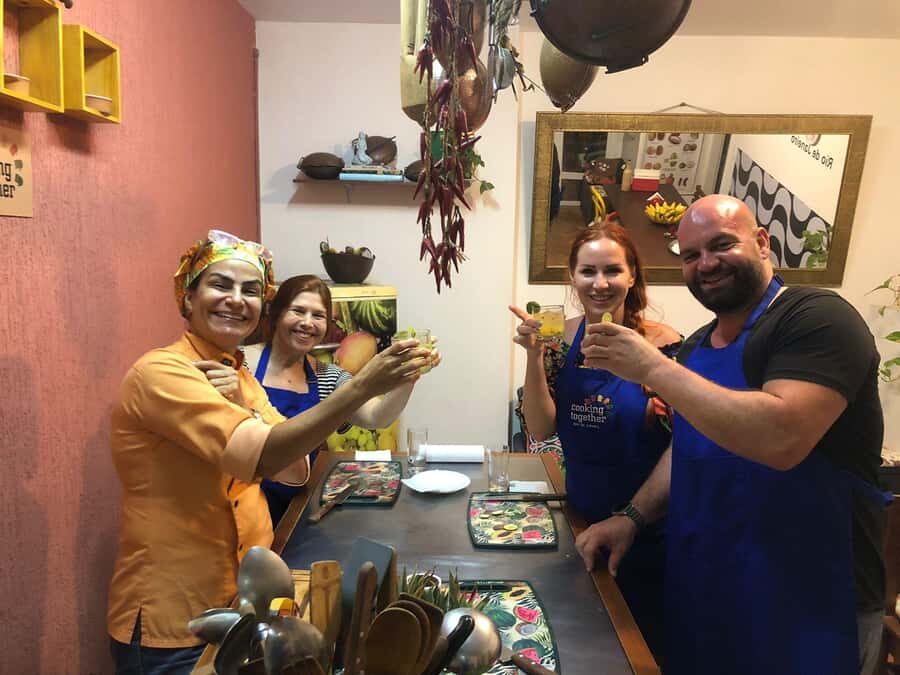 Rio de Janeiro: Brazilian Cooking Class with Hotel Pickup - Afternoon hotel pickup and the easiest way to start cooking