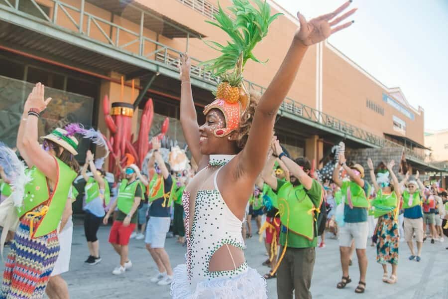 Rio de Janeiro: Carnaval Backstage Tour and Samba Class - Key Things I Think You’ll Notice