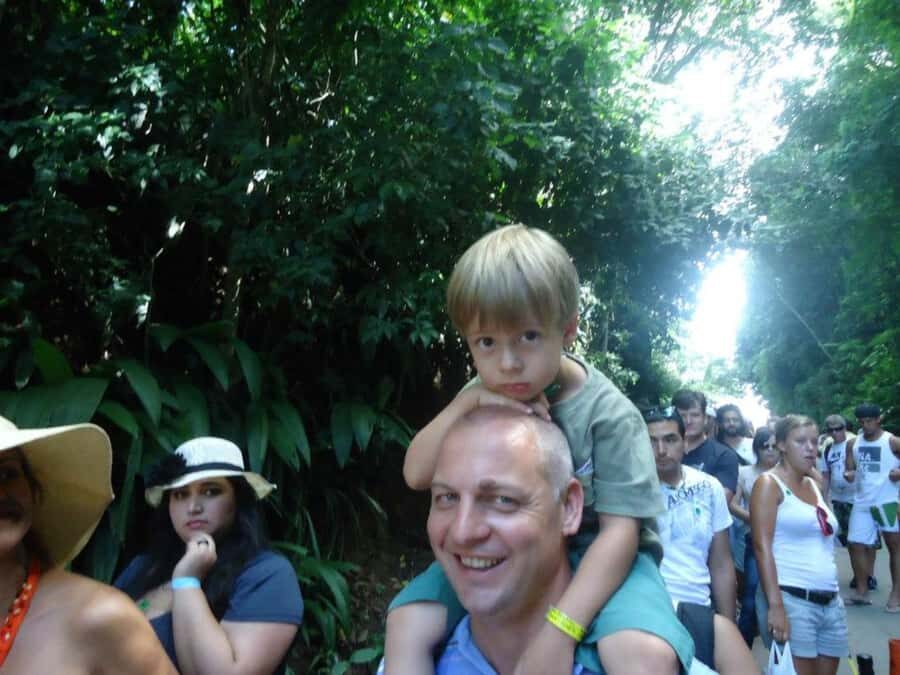 Rio de Janeiro: Christ Redeemer, Selaron steps & Sugarloaf - Santa Teresa streets: the calmer contrast before the steps