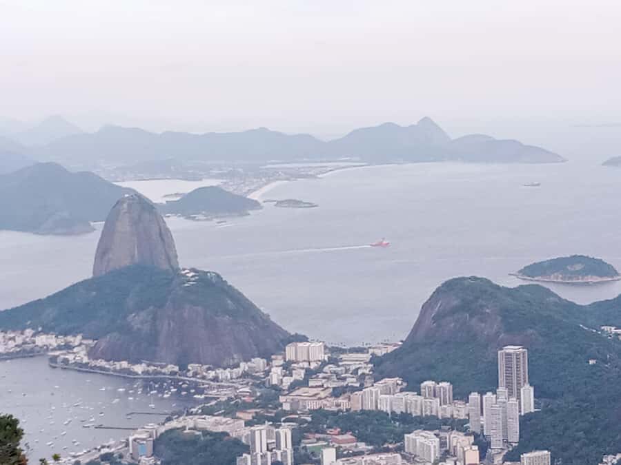 Rio de Janeiro: Christ Redeemer + Sugar Loaf & more + Lunch - Christ Redeemer: The View You Came For