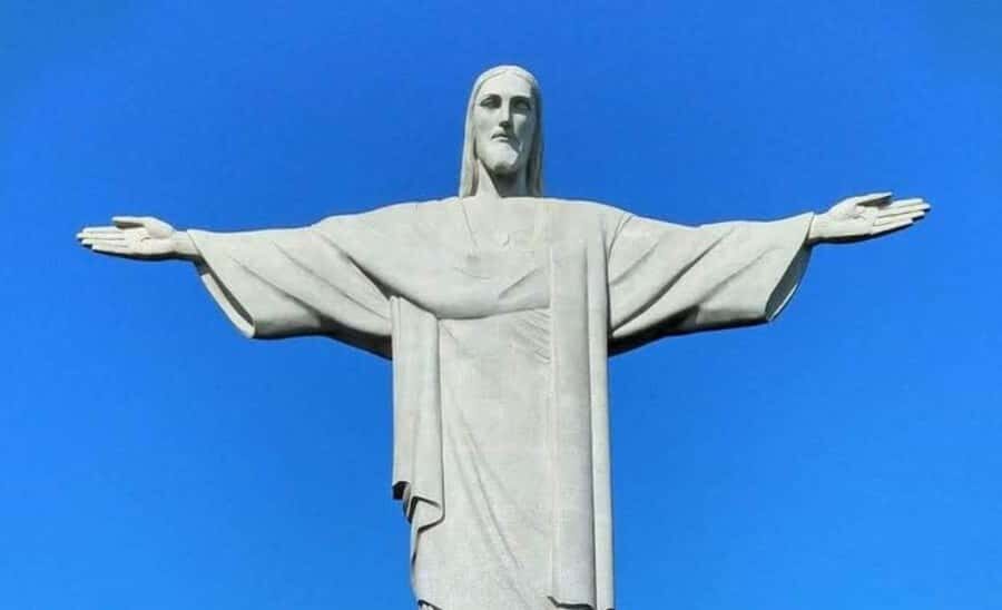 Rio de Janeiro: Christ the Redeemer and Sugarloaf Tour with… - Pickup, van time, and where the route really focuses