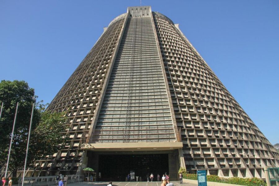 Rio de Janeiro Downtown Tour - São Bento Monastery: the exterior is simple; the interior does the talking