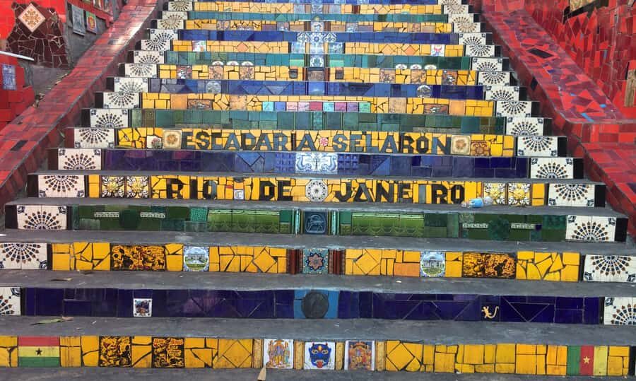 Rio de Janeiro Downtown Tour - Maracanã Stadium and the Sambadrome: where Rio’s big stages make sense