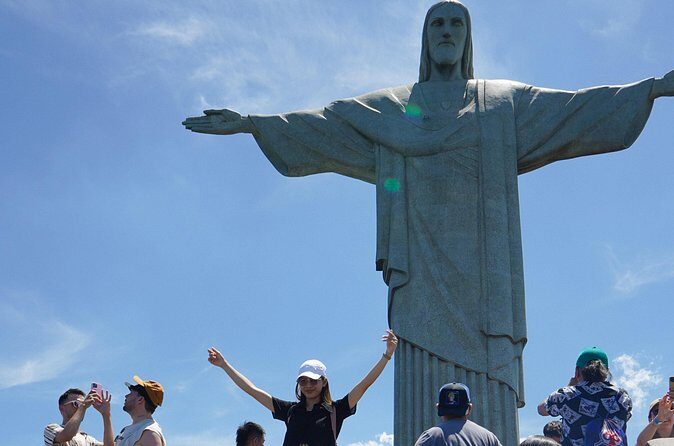 Rio DE Janeiro Exclusive: Unforgettable Private City Tour - Lunch in Centro: A Breather You’ll Actually Use