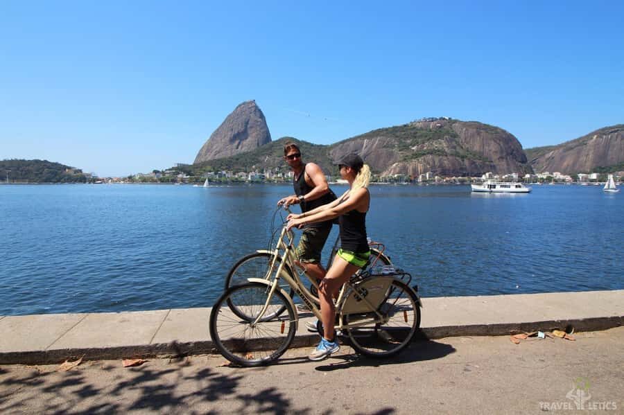 Rio de Janeiro: Guided Bike Tours in Small Groups - Getting oriented at the meeting point and finding your rhythm