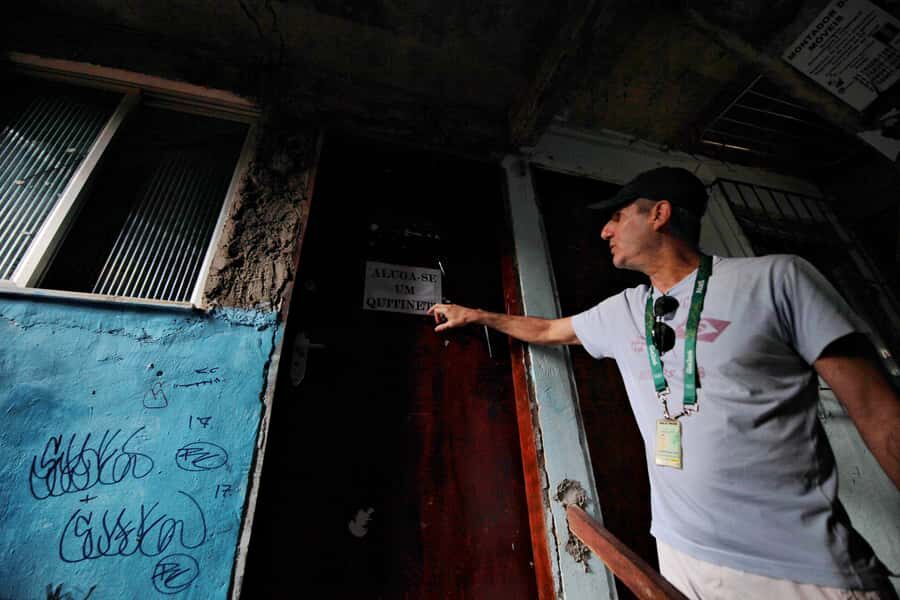 Rio De Janeiro: Half-Day Rocinha Favela Walking Tour - Safety and Respect: The Guide Makes the Difference
