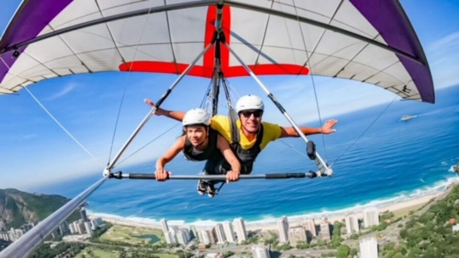 Rio de Janeiro: Hang Gliding Adventure - Landing on São Conrado beach and what happens after you touch down