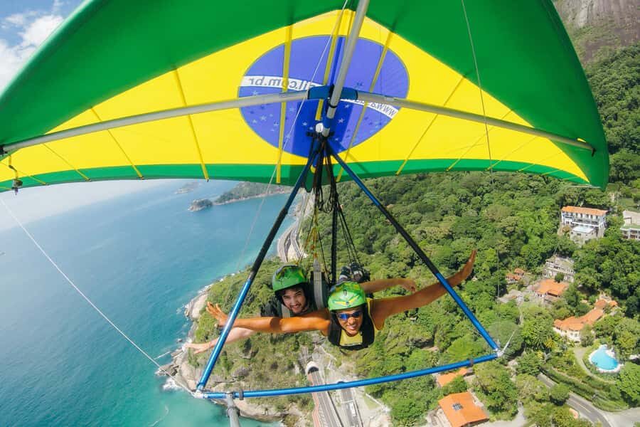 Rio de Janeiro: Hang Gliding Tandem Flight - Safety briefing and rehearsal: what you’re doing before the leap