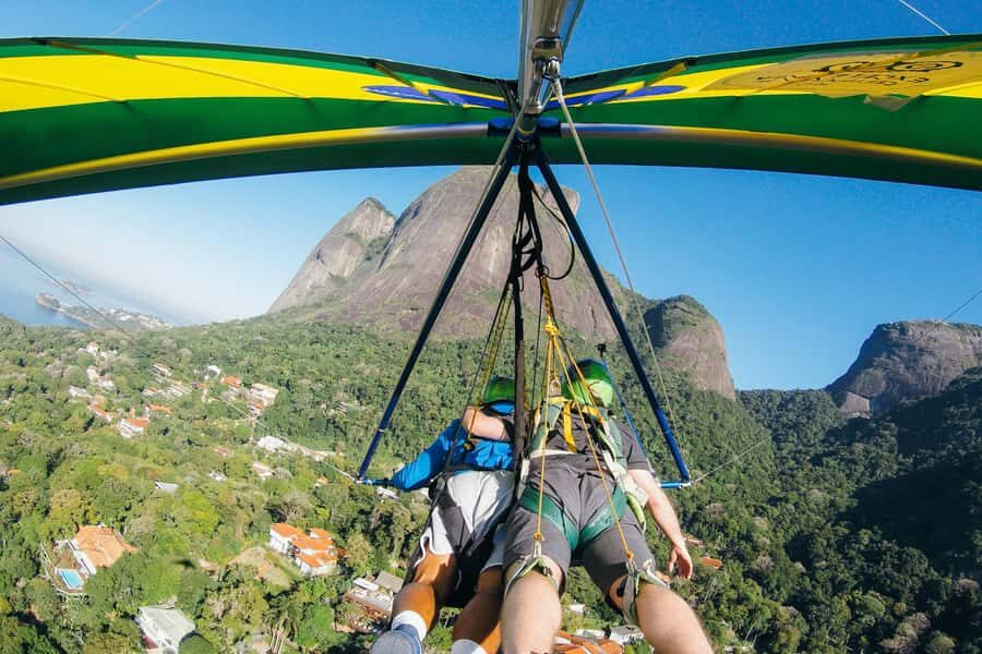 Rio de Janeiro: Hang Gliding Tandem Flight - What to bring for a smooth day (and how to avoid getting miserable)