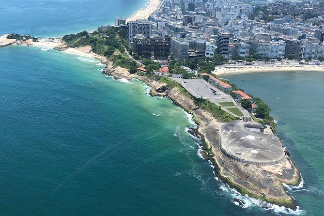 Rio de Janeiro Helicopter Tour - Christ the Redeemer - Time on the clock: 7–8 minutes, with a real-world fuel stop possibility