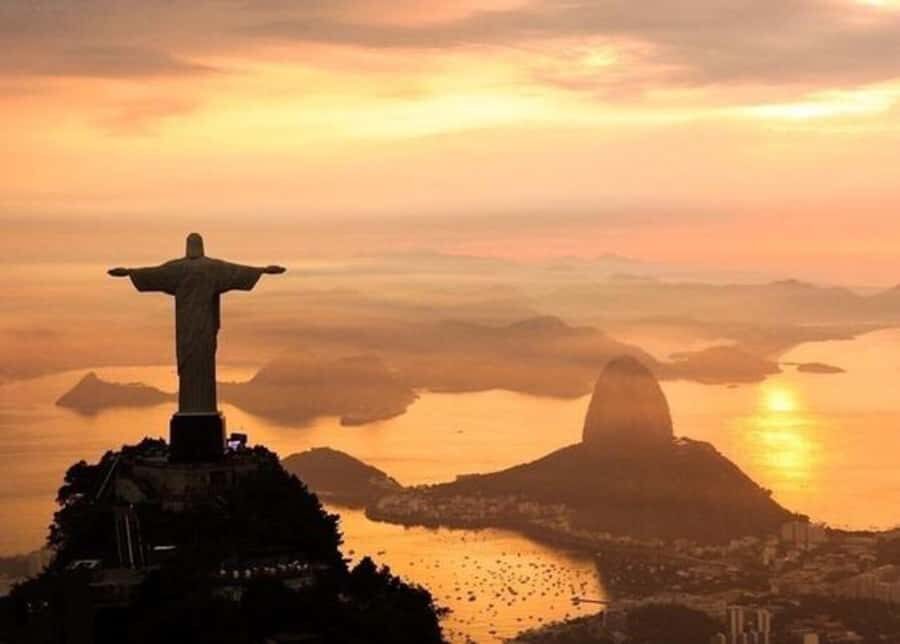 Rio de Janeiro: Jeep Tour Christ the Redeemer + Sugar Loaf - What to bring (and what not to bring) for an easy day