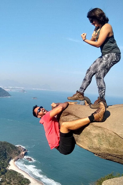 Rio de Janeiro: Pedra do Telégrafo Trail Hike and Ocean View - What the Guide Brings: More Than Just Pointing Out Views