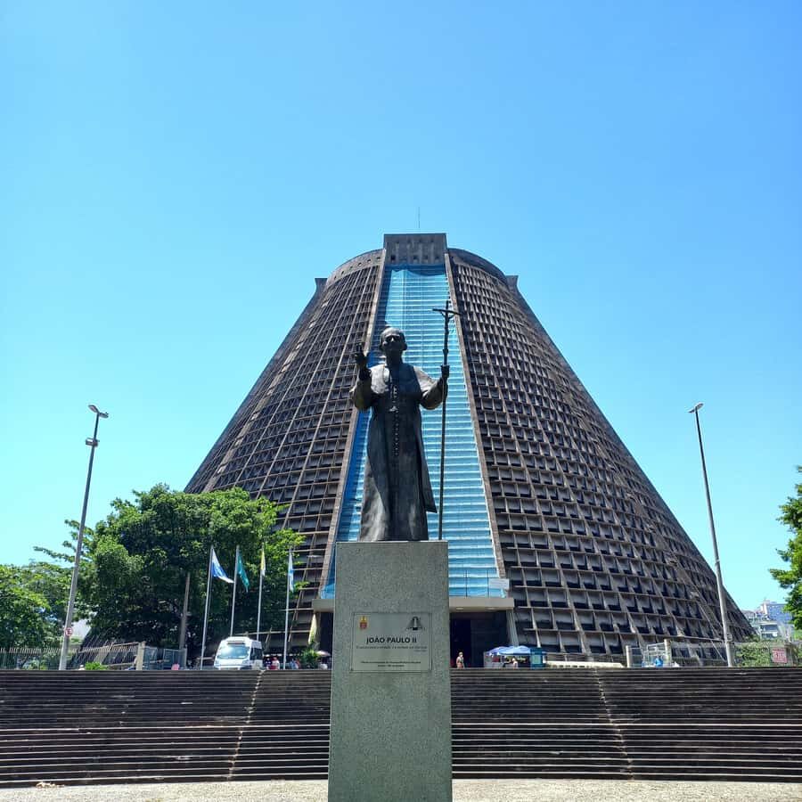 Rio de Janeiro: Private Full-Day Highlights Tour - Selarón Steps and the Metropolitan Cathedral in the historic center