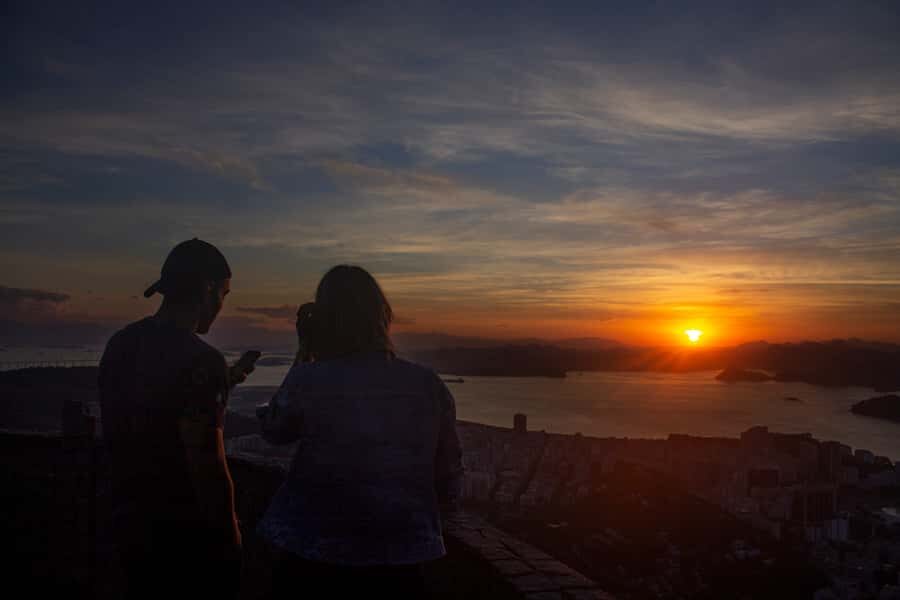 Rio de Janeiro: Private Sunrise Tour at Mirante Dona Marta - Hotel pickup at 5:00 AM: the part that actually saves your trip