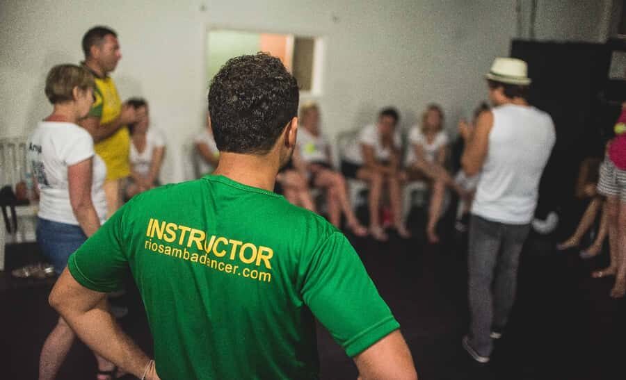 Rio de Janeiro: Samba Class in Copacabana - Copacabana timing and nightlife tips: using the class as your Rio jump-off