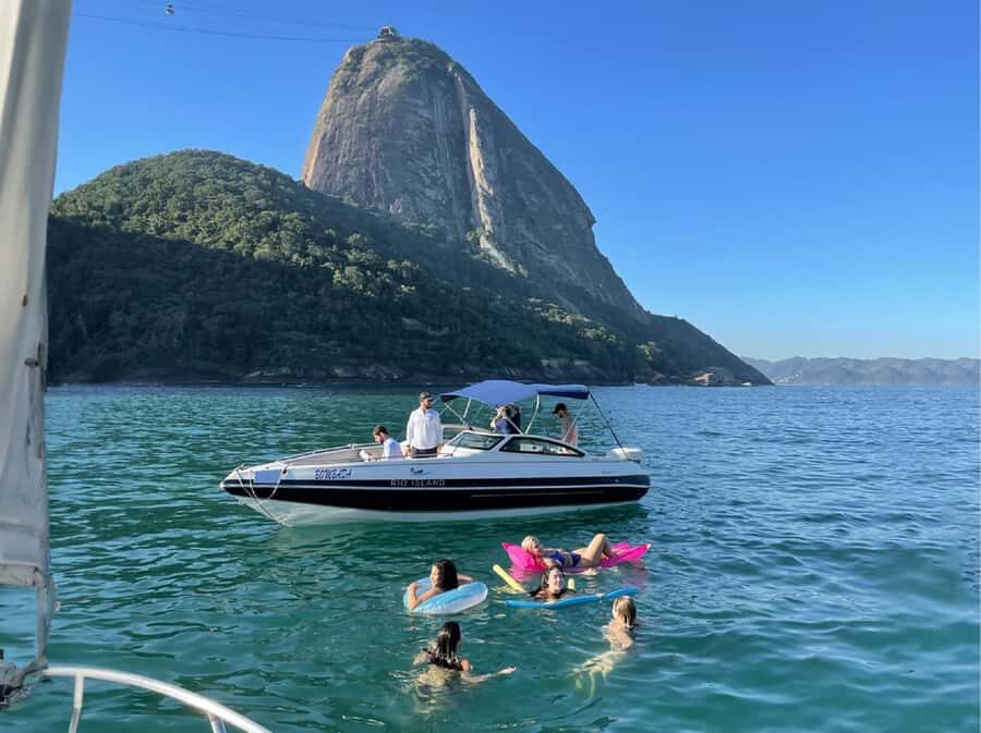 Rio de Janeiro: SpeedBoat Tour - Beach Tour with Beer - Cagarras Islands and Adão Beach: Where the Coast Gets Quieter