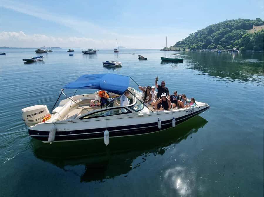 Rio de Janeiro: SpeedBoat Tour - Beach Tour with Beer - Getting On Board at Urca Pier (And What You Actually Need to Plan)