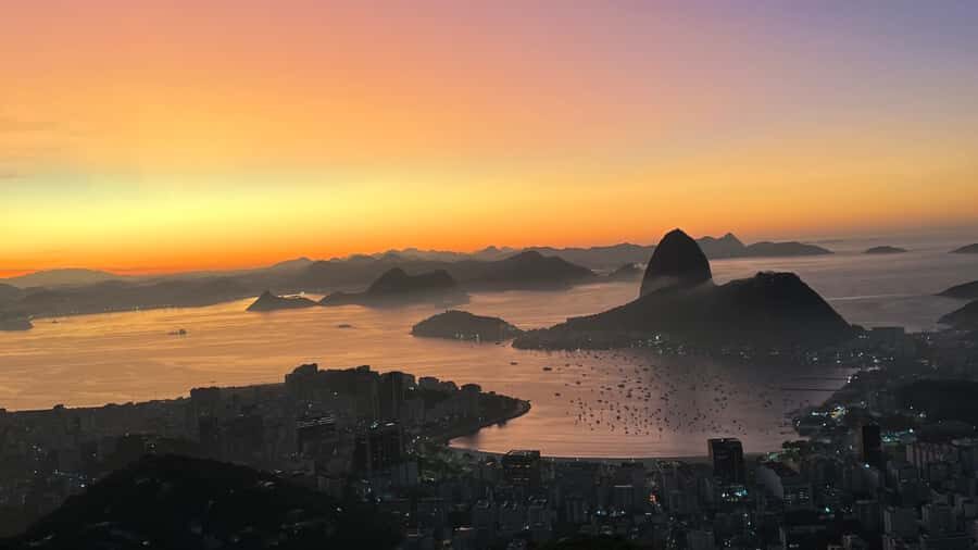Rio de Janeiro: Sunrise Lookout and Christ the Redeemer Tour - Your Guide and Language Support: English, Portuguese, Spanish