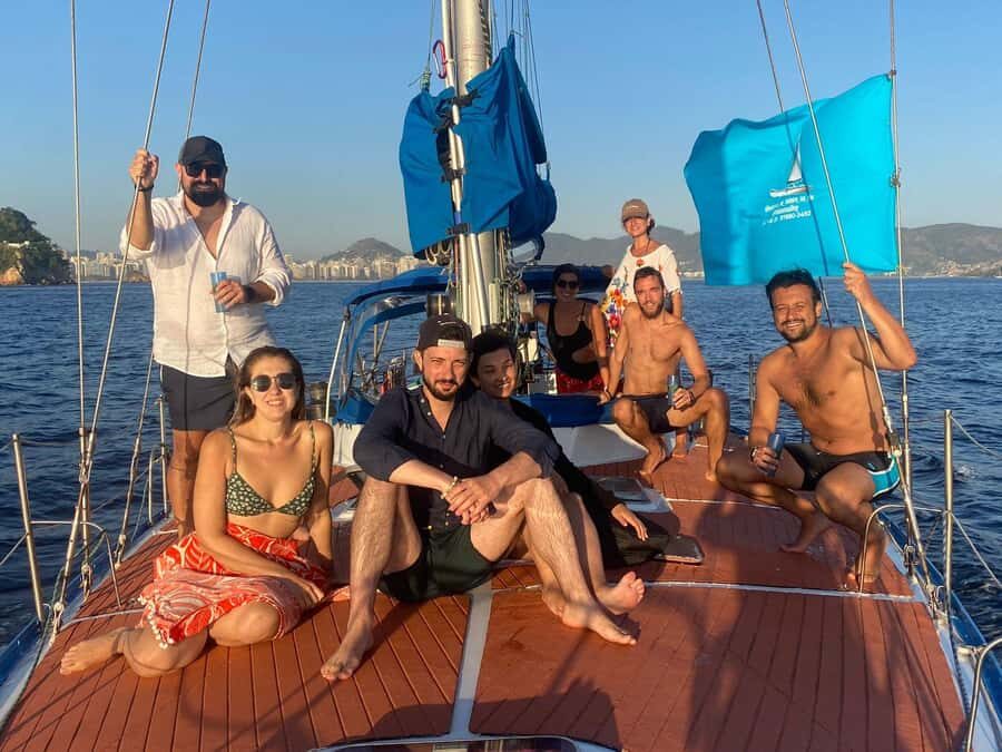 Rio de Janeiro: Sunset Sailboat Tour with Open Bar - Getting Back to Mureta da Urca: Your Easy Next Stop