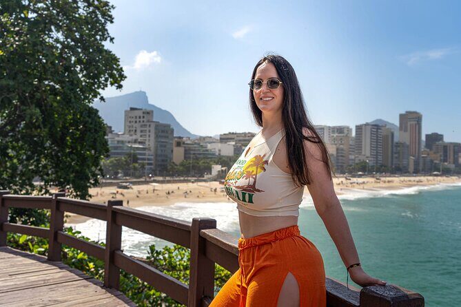 Rio DE Janeiro SUV Private City Tour : avoiding crowds and clouds - The Meeting Point Advantage: Starting from Copacabana with an Easy Exit