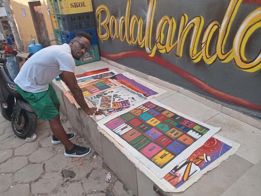Rio de Janeiro: the biggest favela tour in Rio, lest go! - The hilltop hike and sunset views over Rio