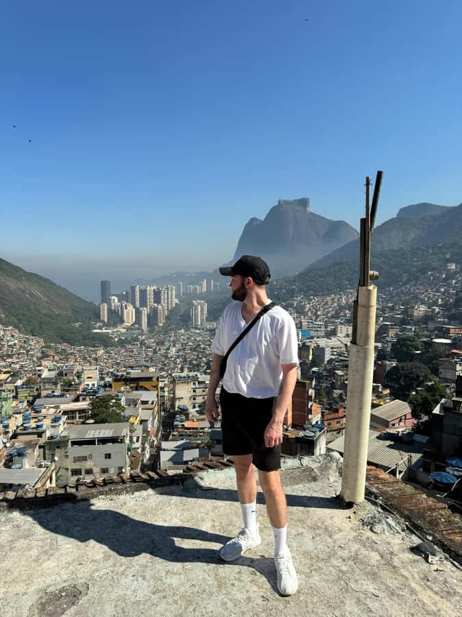 Rio: Favela Rocinha Tour with Local Guide & Secret Spots - Key things that make this Rocinha tour worth it
