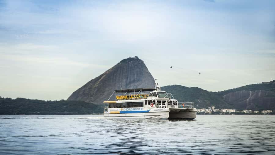 Rio: Guanabara Bay Boat Tour - A fast way to see Rio’s big icons from Guanabara Bay