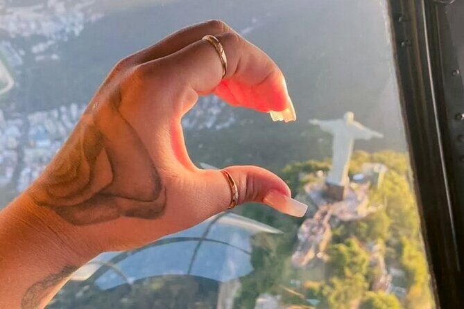 Rio : Helicopter tour at Christ the Redeemer - 30 minutes - Who should book this Christ Redeemer helicopter tour