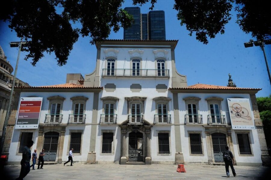 Rio: Olympic Boulevard, Museum of Tomorrow & History Tour - Inside the Museum of Tomorrow: what you’re meant to question