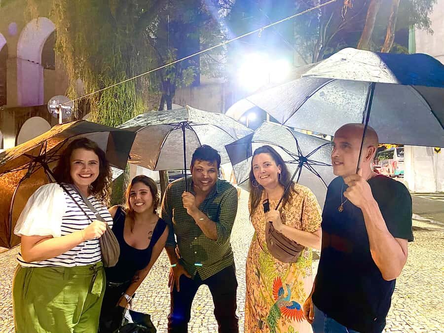 Rio: Pub Crawl in Lapa with Cachaça Tasting and Live Samba - Live Samba Bars: Learning the Rhythm Instead of Just Watching