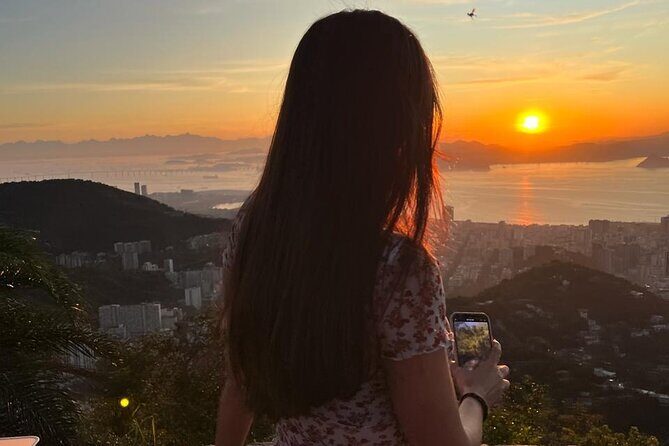 Rio: Sunrise at Dona Marta, Christ Redeemer with Tickets - Sunrise at Mirante Dona Marta: why first light is the whole point
