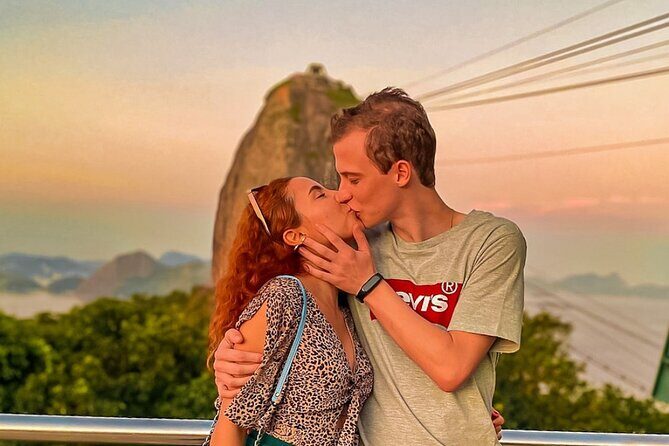 Rio's City Tour - Tickets for Christ, Sugar Loaf & Lunch included - Getting From Stop to Stop: Pickup, Timing, and the Minivan Reality