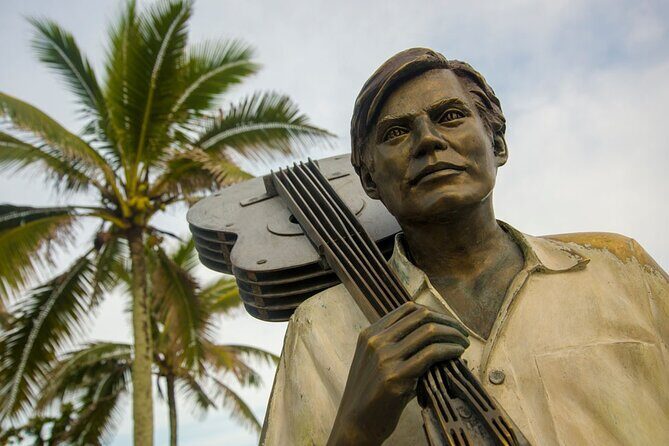 Self-Guided Audio Tour-Story of Bossanova: Rhythm and soul of Rio - Beach time in the middle: listen, pause, and use the ocean as your soundtrack