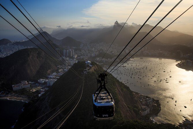 Skip-the-Line: Sugarloaf Mountain Cable Car Ticket - Up to Morro da Urca: A Quick First Leg