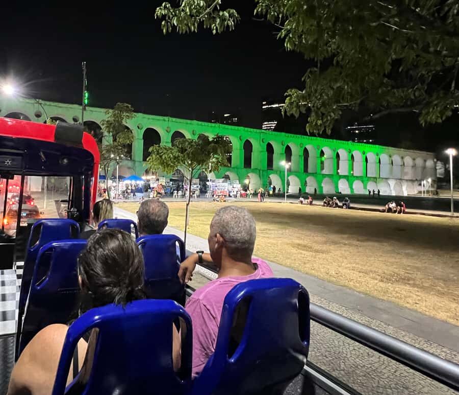 Skyline Night Tour Rio de Janeiro - Panoramic City Tour Rio Samba Bus - Live Music on the Move: The Samba Bus Vibe
