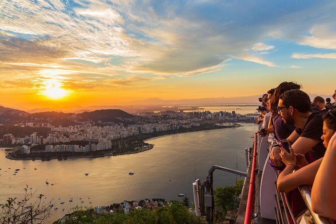 Sugarloaf Mountain Fast-Pass Ticket & Guided Tour - Your 5:00 pm start at Sugar Loaf cable car