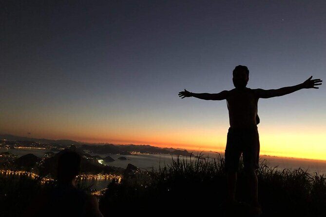 Sunrise at Morro 2 Irmãos - Vidigal - Rio de Janeiro - Stop: Morro Dois Irmãos—how to make the most of the viewpoint time