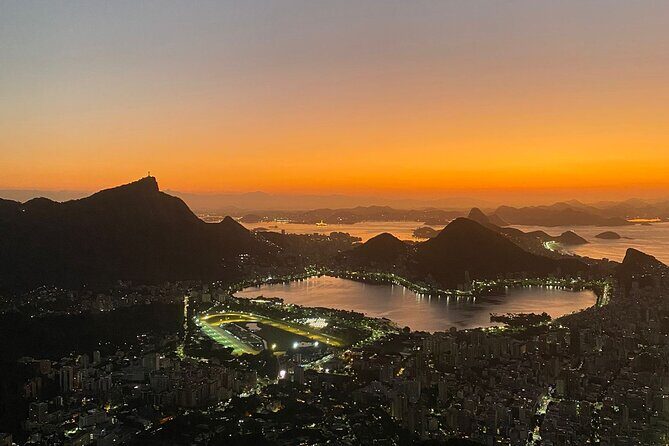 Sunrise at Morro 2 Irmãos - Vidigal - Rio de Janeiro - Price and value: is $57.88 worth a 3.5-hour sunrise?