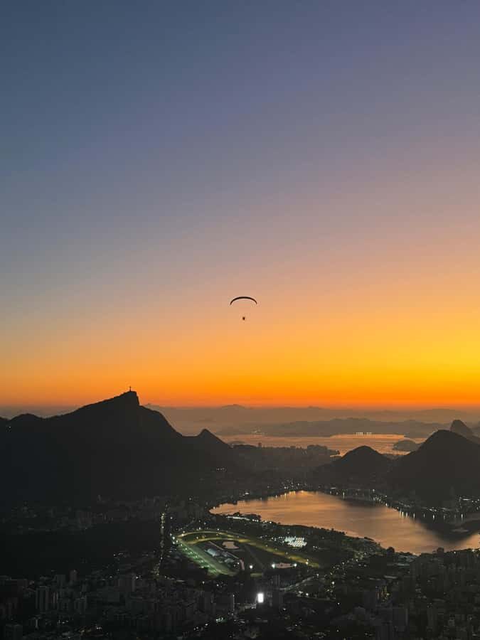 Sunrise at Morro Dois Irmãos + Vidigal Favela Experience - Hike Reality Check: Shoes, Grip, and Getting Up There