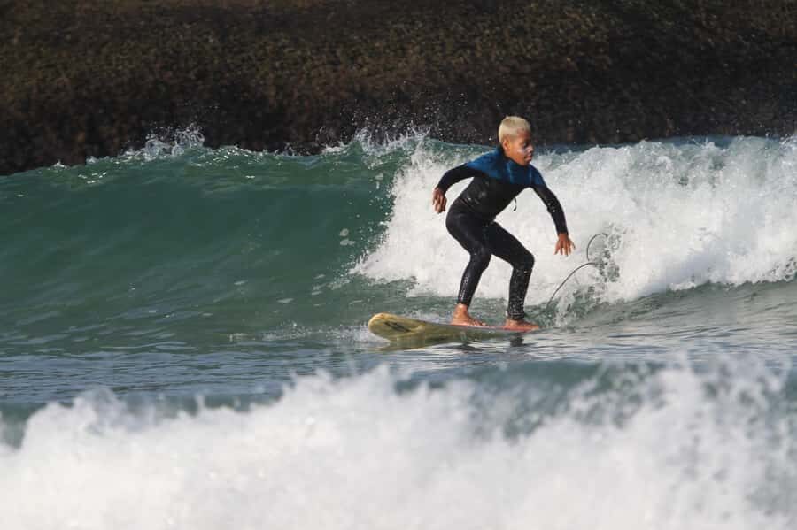 Surf lessons: in Arpoador in Ipanema. - Price and Value: Is $33 Worth a One-Hour Surf Lesson?
