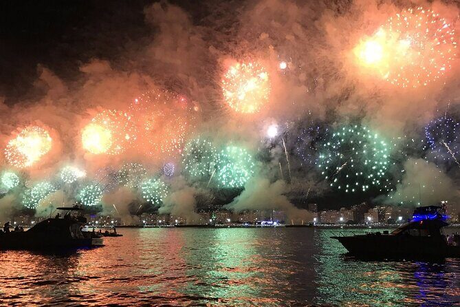 Ticket to New Year's Eve celebration on the Copacabana Waters - Music, dancing, and the cocktails-and-party vibe