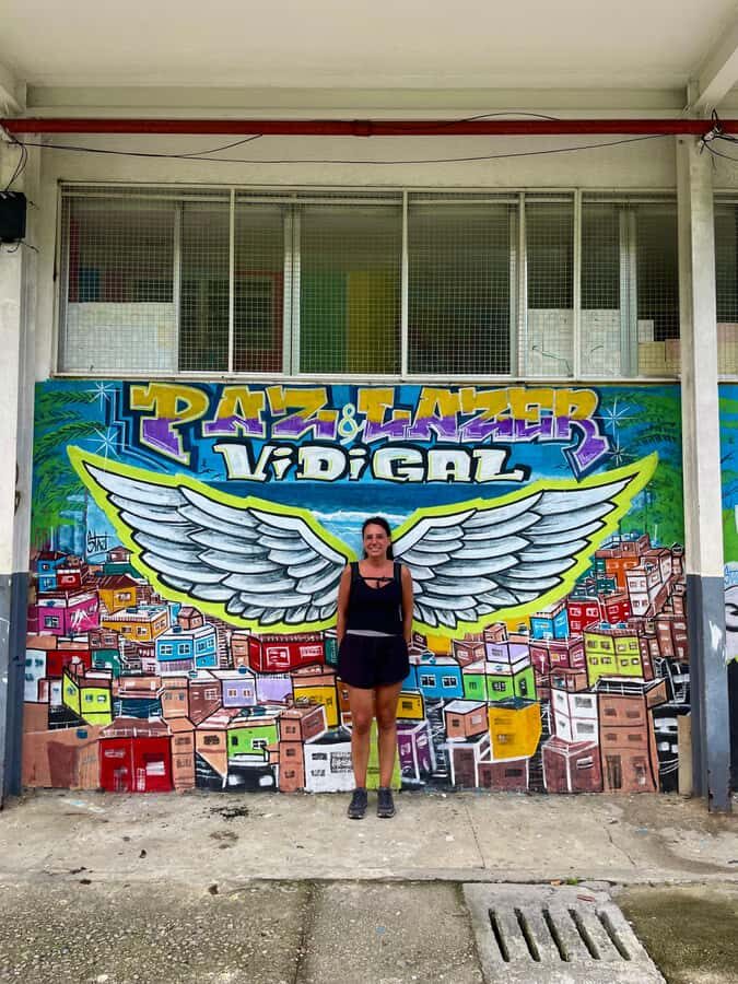 Vidigal Favela Tour - Street art and murals: seeing the art and respecting the rules